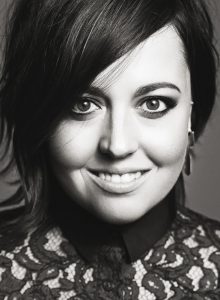 Ariane Moffatt. Photo by Max Abadian.