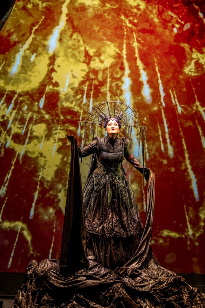 Teiya Kasahara 笠原貞野. Photo by Dahlia Katz